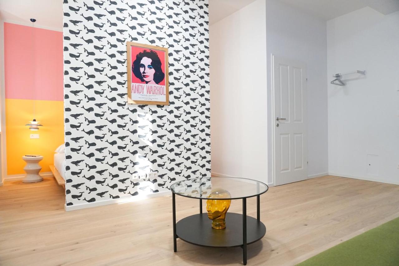 Vibrant Design Apartments - Full Kitchen - Wi-Fi - 18 Mins To City Centre Viyana Dış mekan fotoğraf